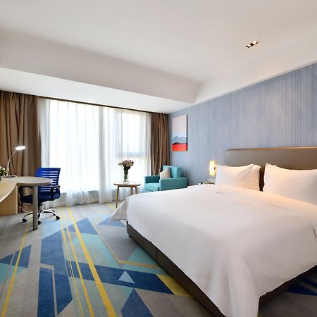 Holiday Inn Express Chengdu Tianhe By Ihg Pixian Εξωτερικό φωτογραφία