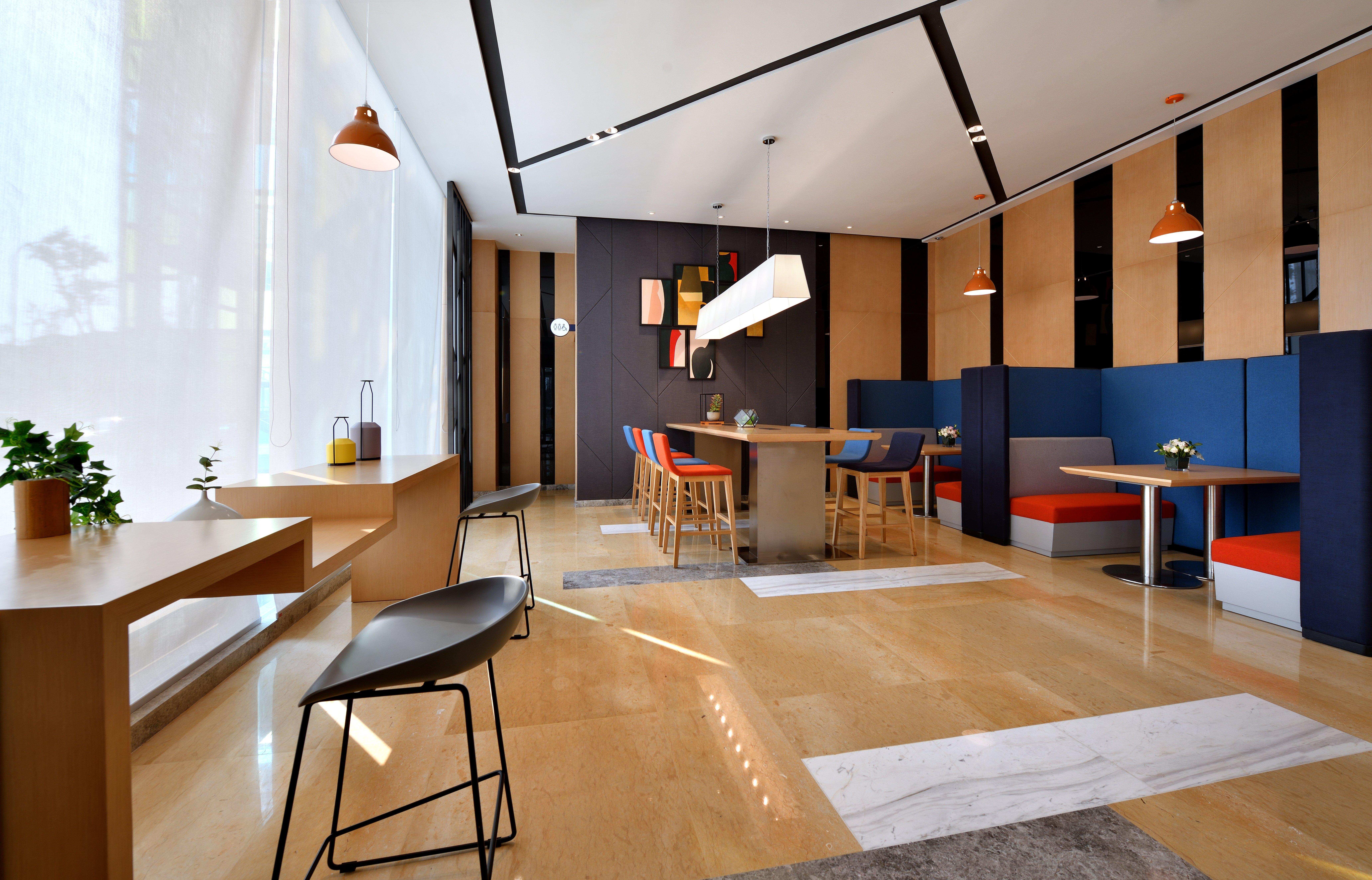 Holiday Inn Express Chengdu Tianhe By Ihg Pixian Εξωτερικό φωτογραφία